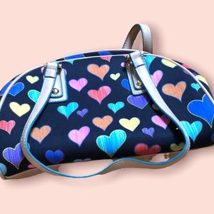💙 DESIGNER HEARTS ARTWORK HAND BAG